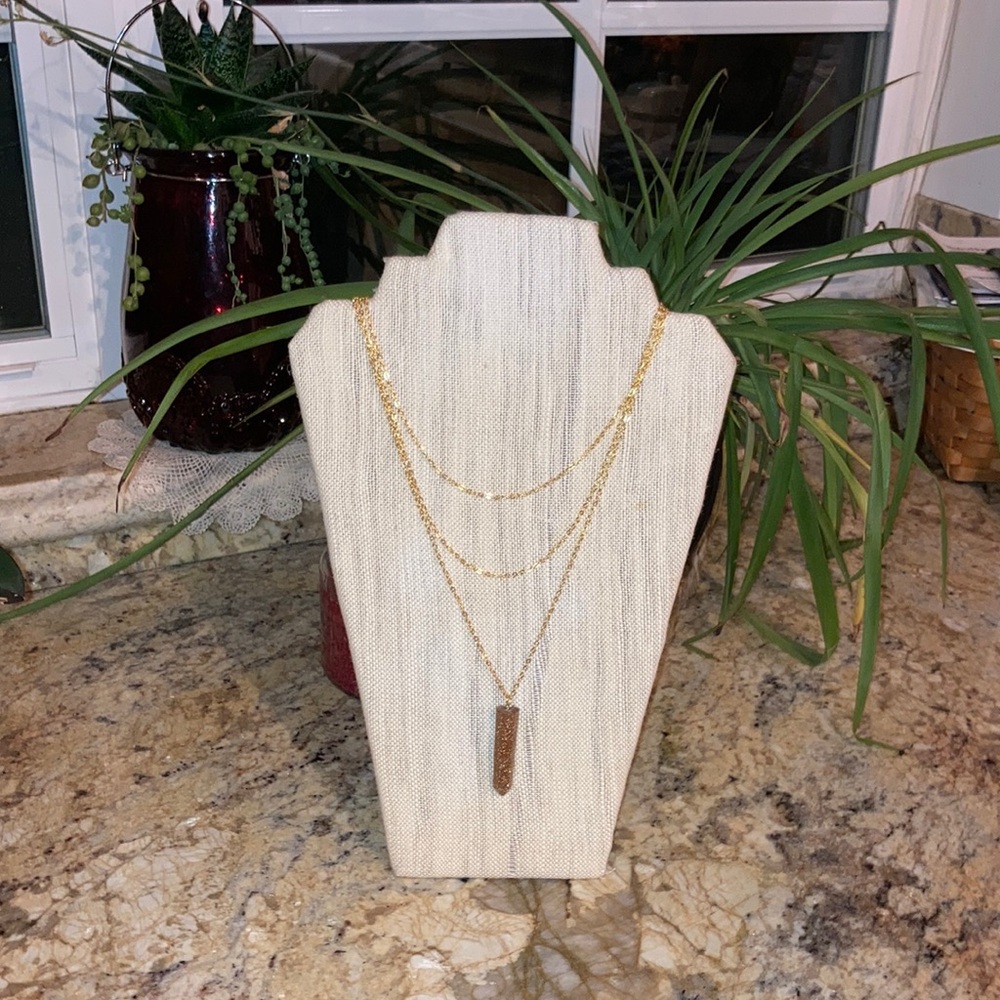 Handmade dressy resin crystal necklace!